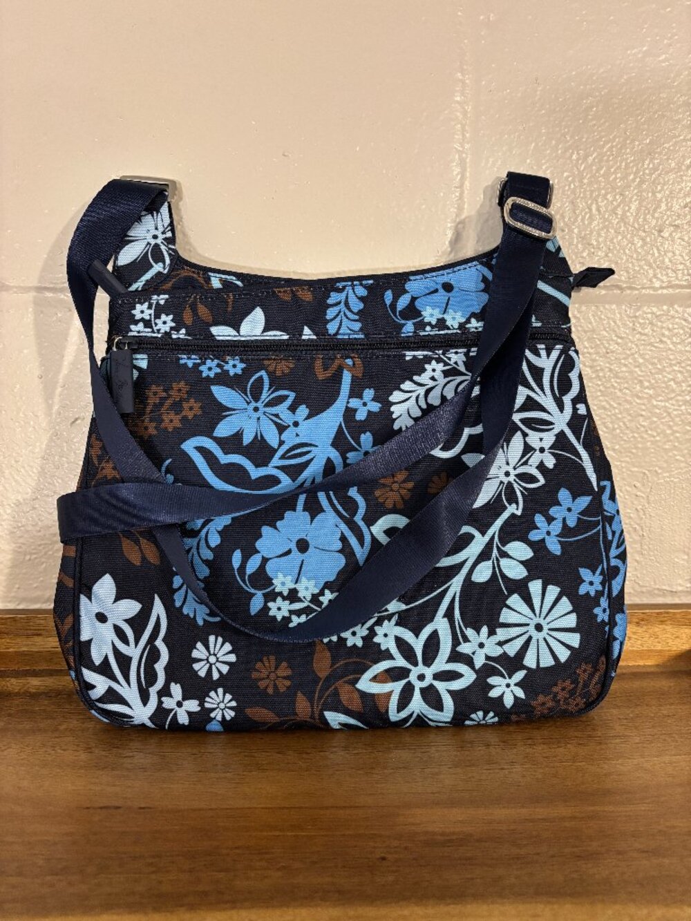 Vera Bradley Blue Brown Java Floral Nylon Hipster Crossbody